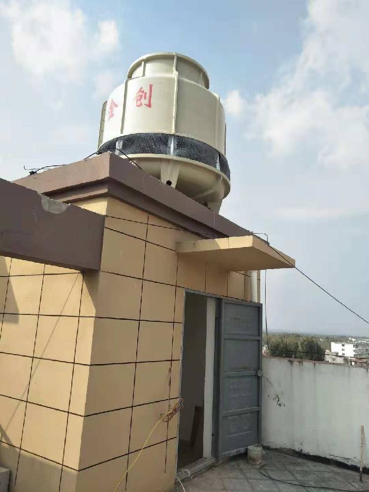 重庆市忠县职业教育中心冷却塔施工